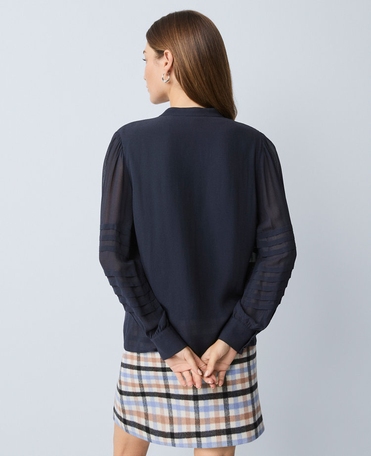 Ann Taylor Weekend Collection Pintucked Button Down Shirt In Black