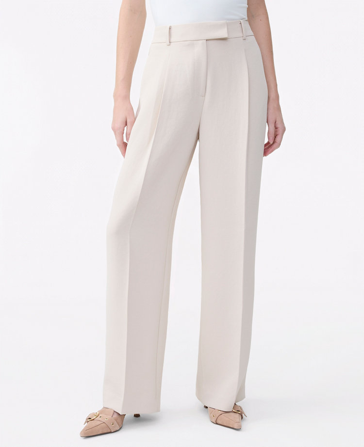 The Pleated Straight Pant