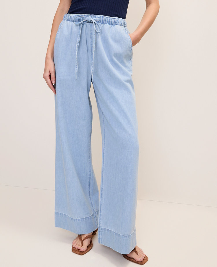 The Relaxed Wide-Leg Jean