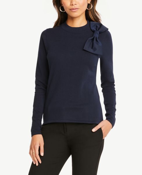 bow sweater