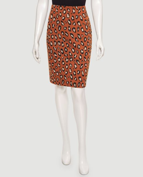 Image of Ann Taylor Factory Leopard Print Pull On Pencil Skirt