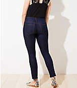 Curvy Skinny Jeans in Dark Rinse Wash carousel Product Image 3