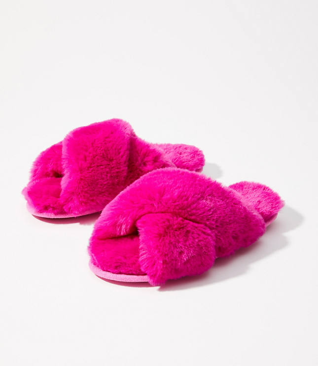 faux fur slippers
