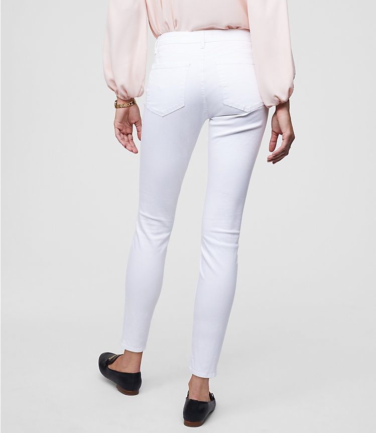 Petite Curvy Slim Pocket Skinny Jeans in White image number 2