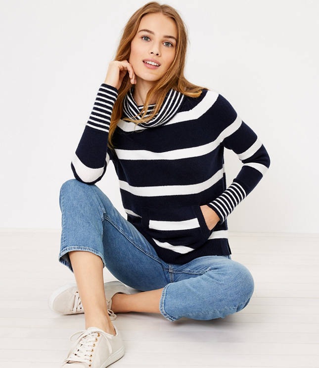 Striped cowl 2025 neck sweater