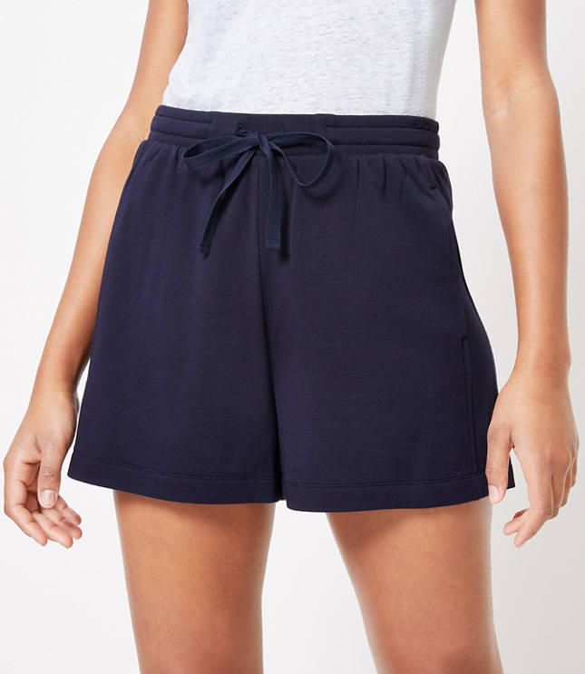 Lou & Grey Signature Softblend Drawstring Shorts