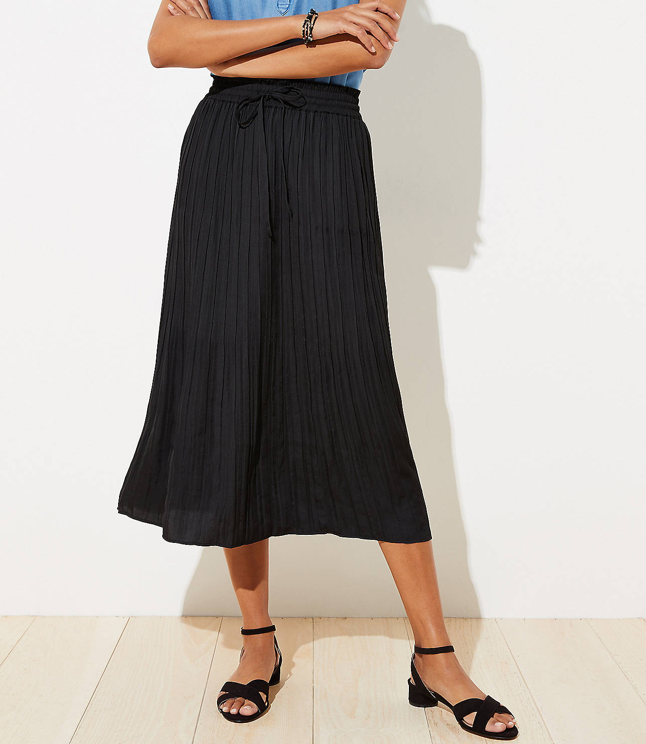 Crinkle Drawstring Midi Skirt
