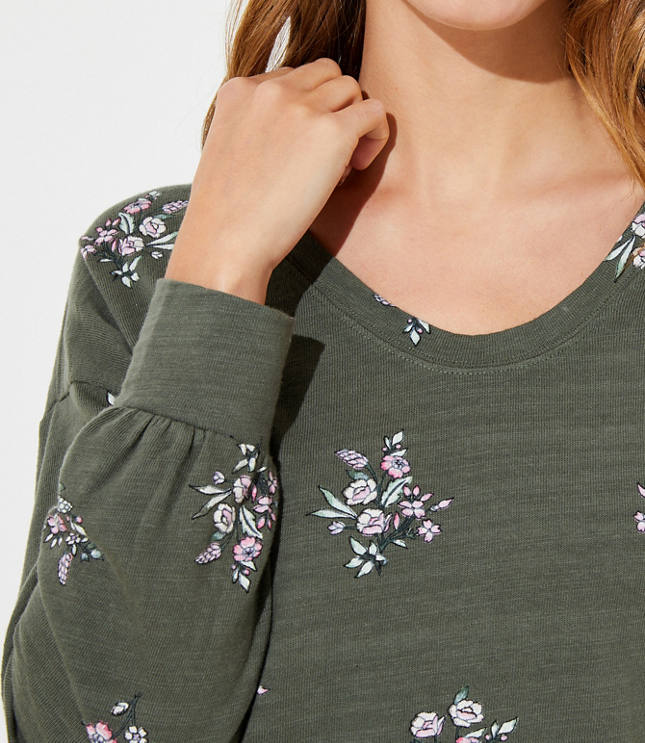 Bouquet Curved Hem Sweatshirt