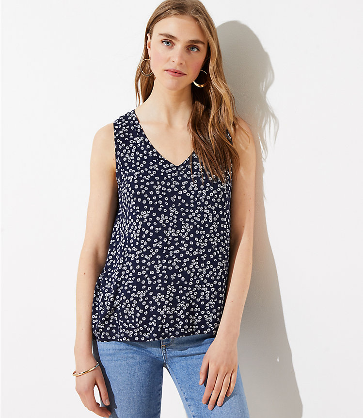 Petite Daisy V-Neck Tank Top image number 0