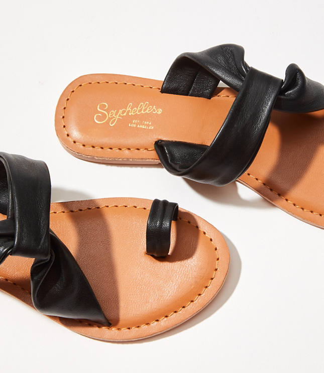 Seychelles Mint Condition Sandal
