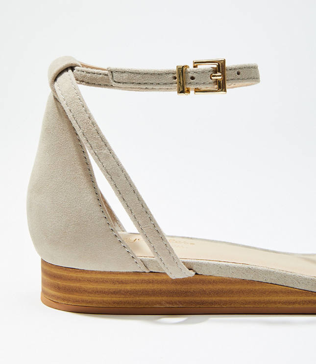 Seychelles plateau store wedges