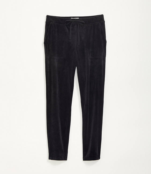 grey and black sweatpants