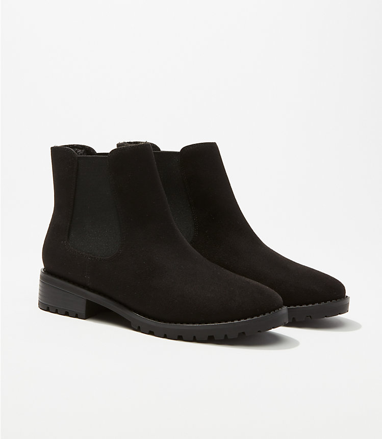 Chelsea Boots image number null