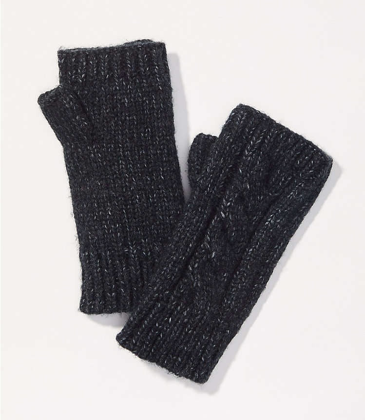 Cable Fingerless Gloves image number null