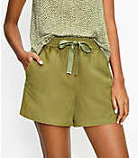 Drawstring Pull On Shorts in Linen Blend carousel Product Image 1