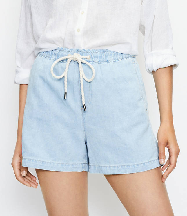 Loft The Petite Cotton Linen Denim Pull On Short in Light Indigo