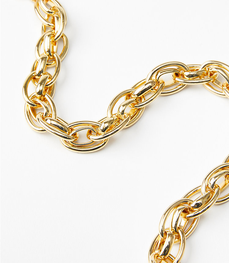 Twist Chain Necklace image number null