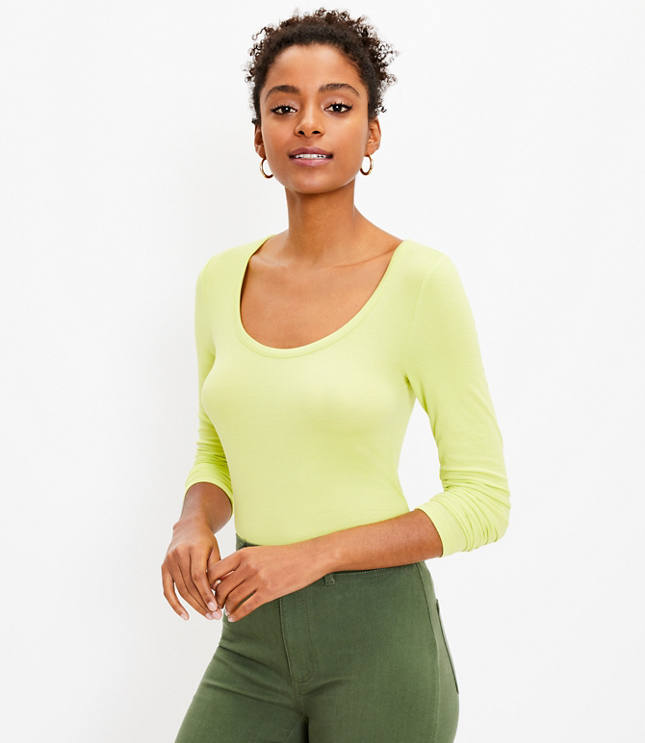 long sleeve scoop neck tee