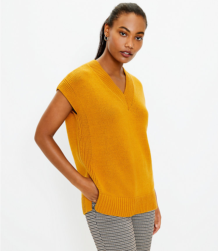 Cap Sleeve V-Neck Sweater image number null