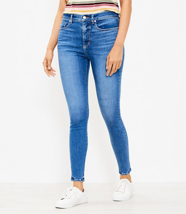 Light-Wash High-Rise Skinny Fit Jeggings