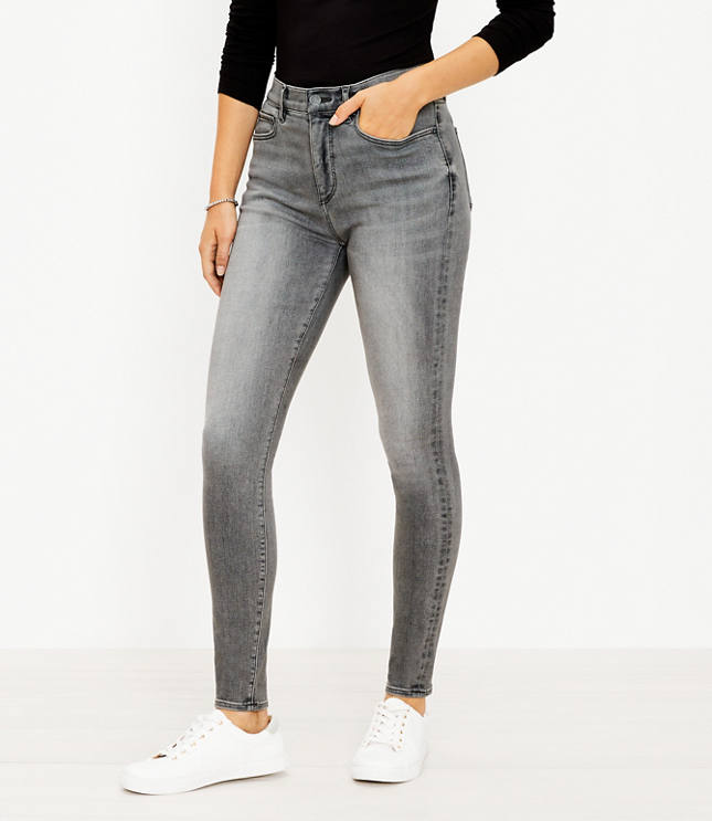 større Sightseeing Shah Tall Curvy Denim Leggings in Mid Grey Wash | LOFT