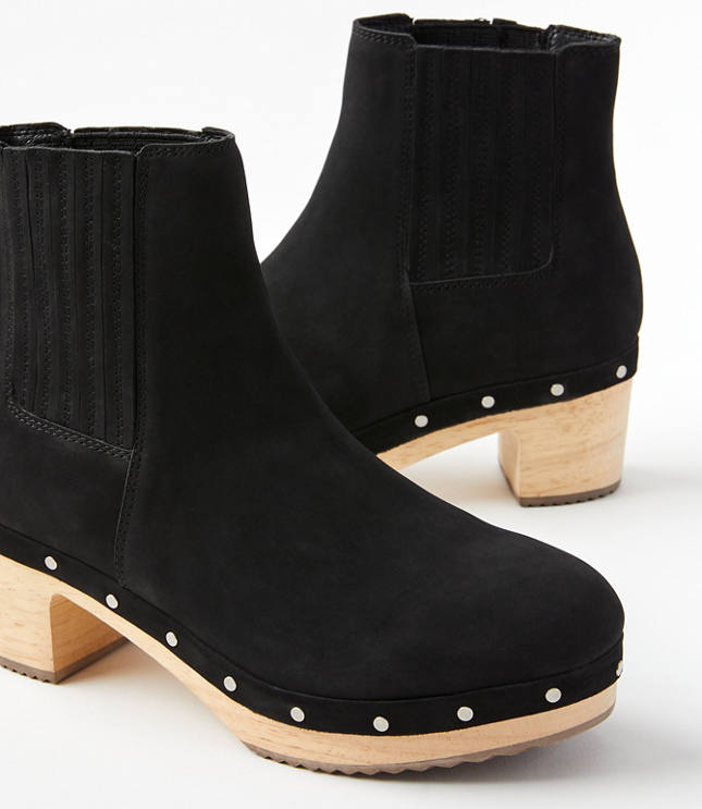 Black clog clearance boots