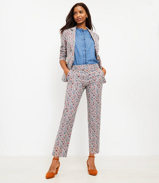 Pintucked Belted Slim Pants in Stretch Linen Blend