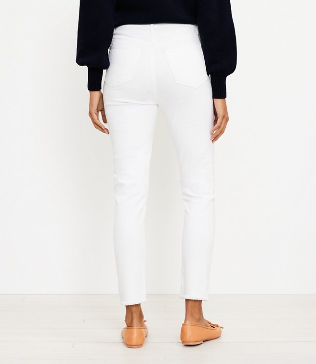 Petite Frayed High Rise Skinny Jeans in White