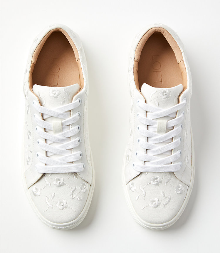 Eyelet Lace Up Sneakers image number 2
