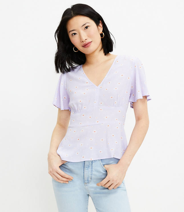 Petite Daisy Flutter Sleeve V-Neck Top