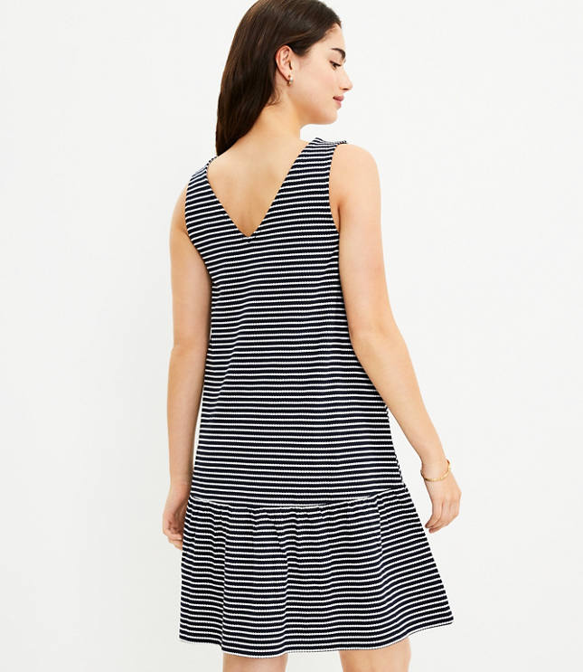 Tall Scalloped Stripe Double V Flounce Dress