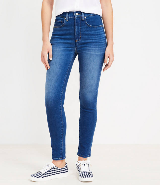 Curvy High Rise Skinny Jeans in Classic Dark Indigo Wash