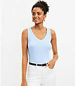 Essential V-Neck Tank carousel Product Image 1