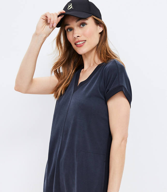 Lou & Grey Sandwashed V-Neck Pocket Dress