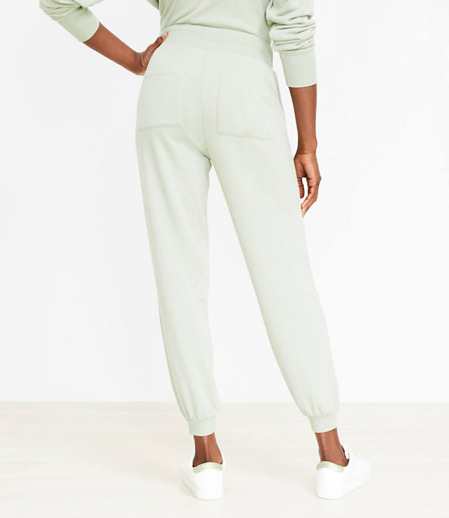 Zip-Pocket Joggers - Women