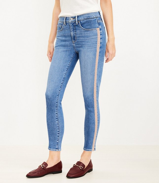 Curvy Side Stripe Mid Rise Skinny Jeans in Light Indigo Wash