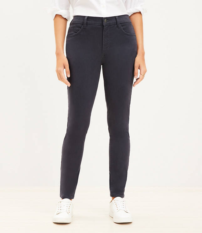 Curvy Five Pocket Skinny Pants in Sateen