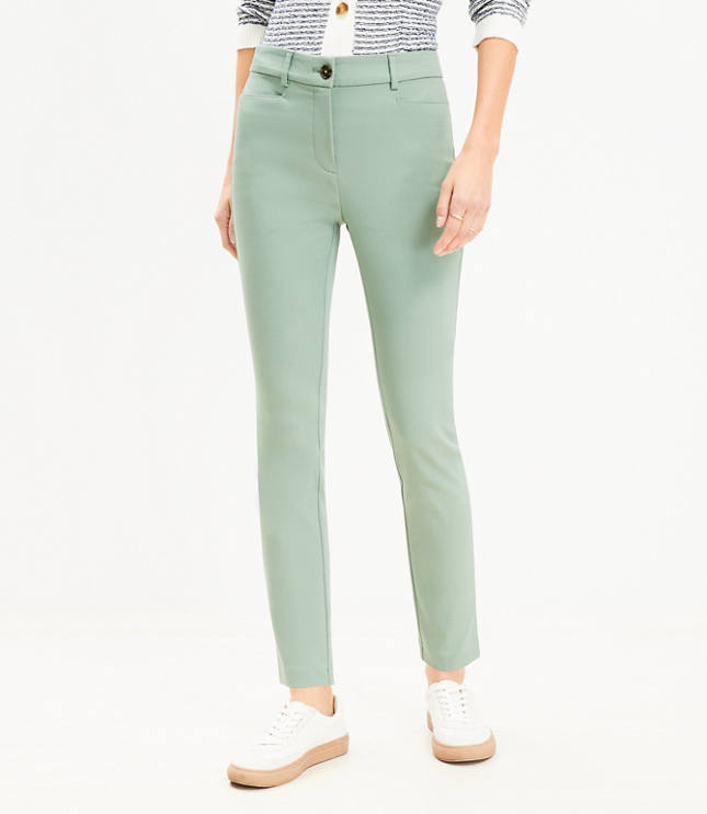 Curvy Five Pocket Skinny Pants in Sateen