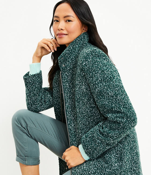 Boucle funnel outlet neck coat