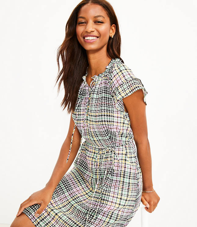Petite Plaid Flutter Sleeve Button Dress