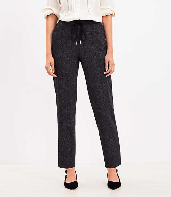 Petite Houndstooth Jogger Pants