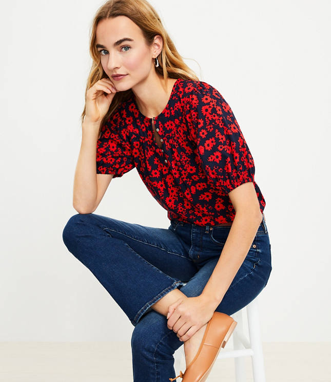 Floral Round Yoke Puff Sleeve Top