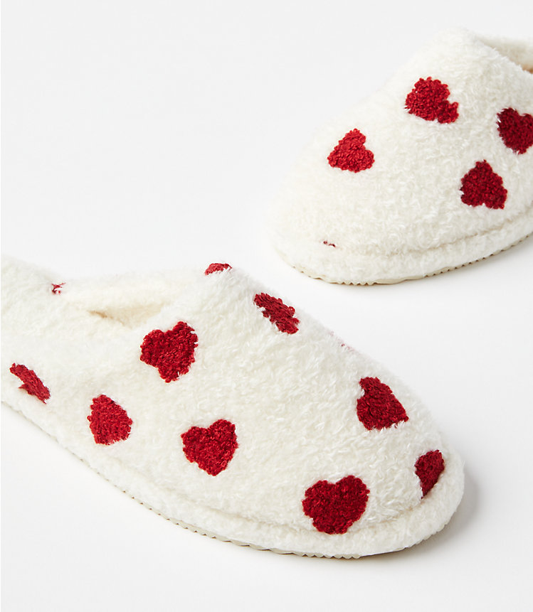 Heart Slippers image number 1