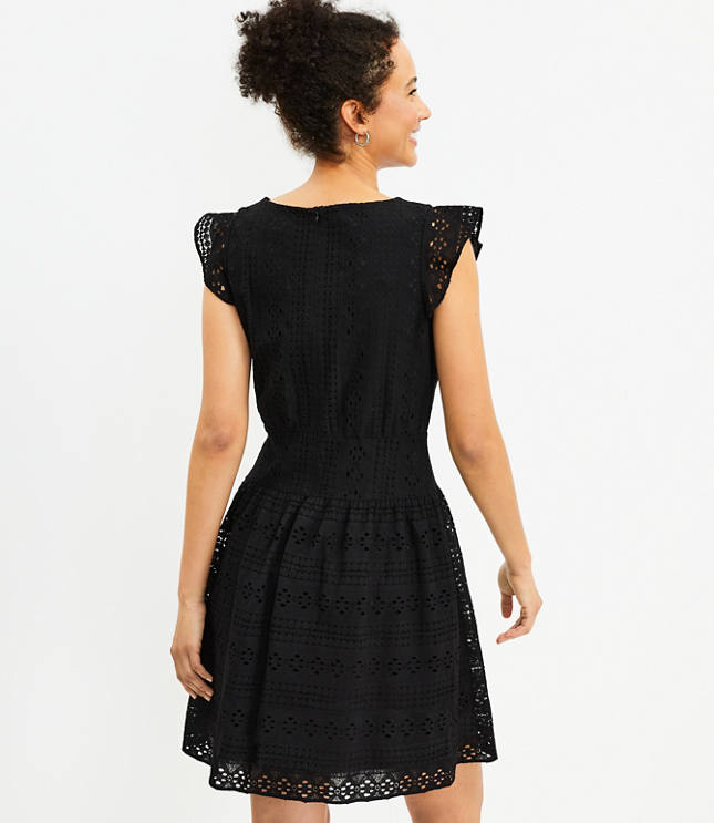 Lace Contrast Ruffle Trapeze Dress, Cut Out V-neck Sleeveless