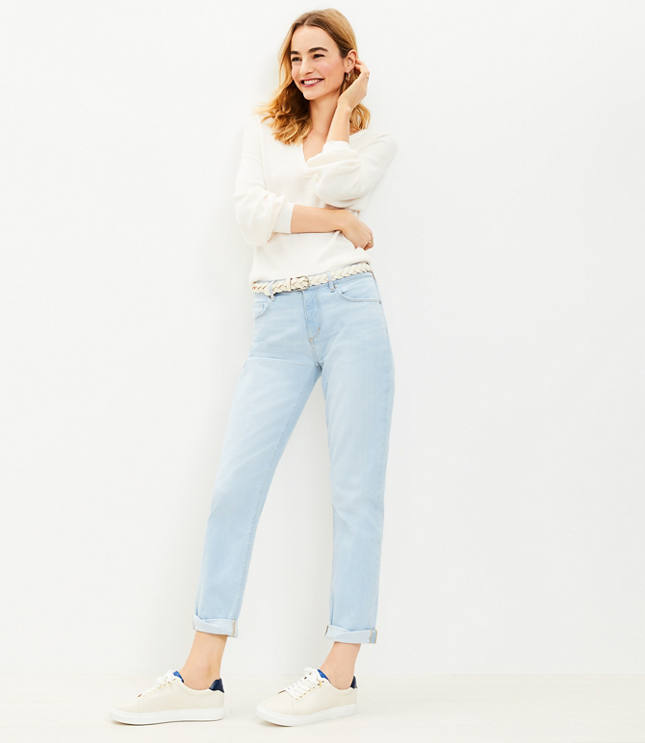 Destructed Girlfriend Jeans in Original Light Indigo Wash