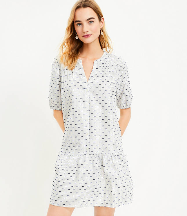 Puff sleeve outlet button dress