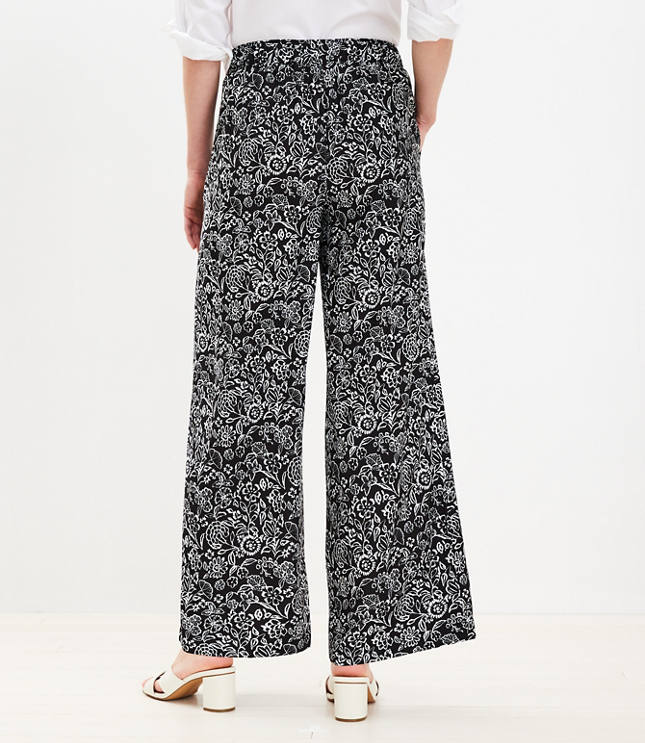 Fluid Wide Leg Pants in Garden Print