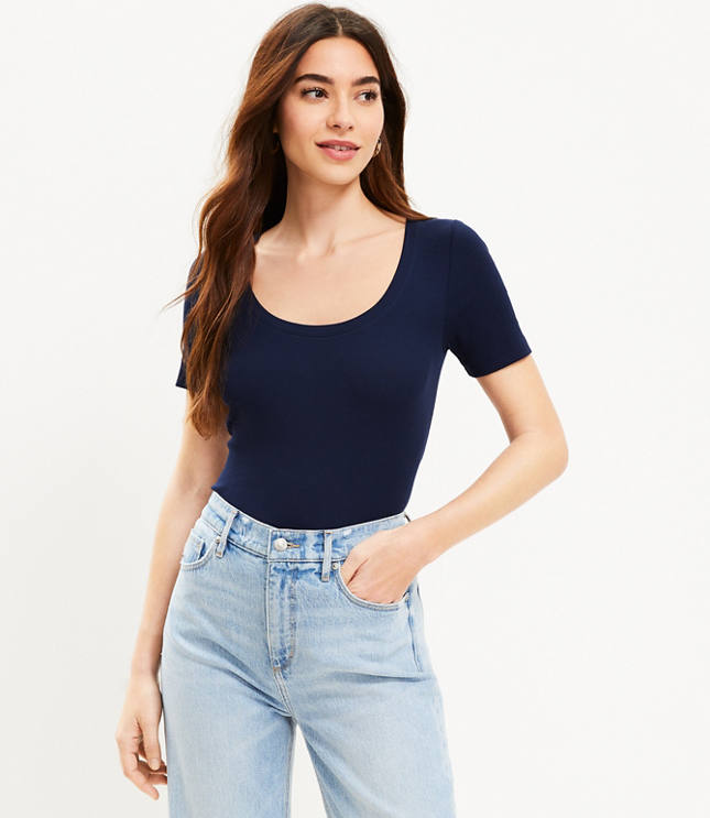 Scoop Neck Perfect Tee