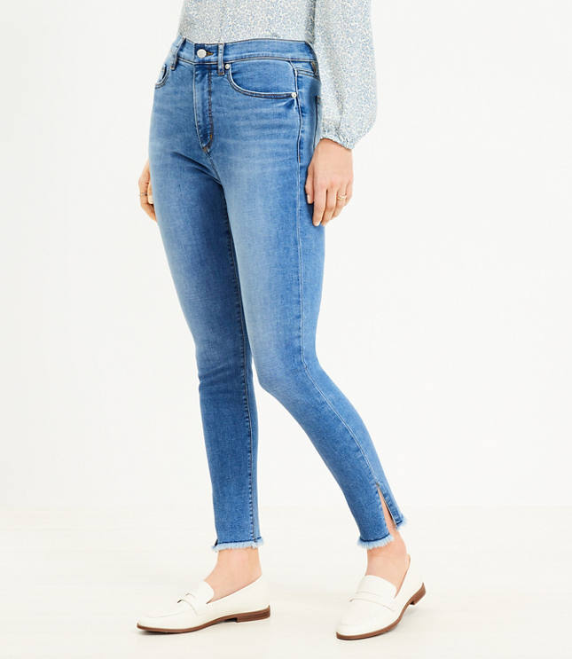 Curvy Destructed Girlfriend Jeans in Original Light Indigo Wash