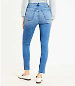 Curvy Side Slit Frayed High Rise Skinny Jeans in Indigo Wash carousel Product Image 2